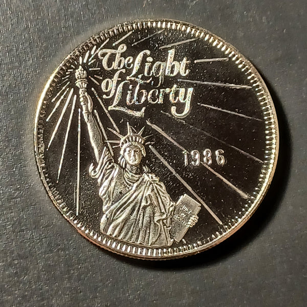 The Light of Liberty / Free the Eagle 1 oz .999 silver round 1986